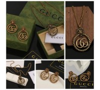 GUCCI Necklace