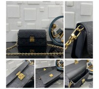 LOUIS VUITTON HANDBAGS M82637 (22CM) 1:1 Quality